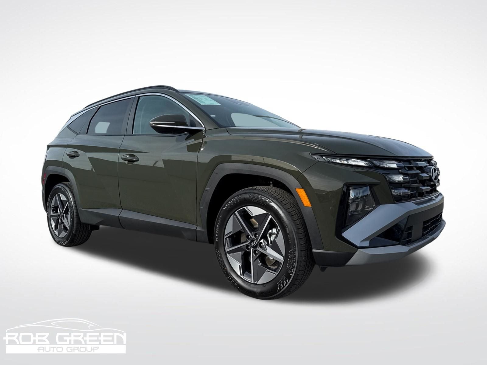 2026 Hyundai TUCSON SEL Premium in Rockwood Green — front three-quarter view
